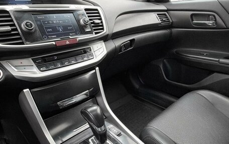 Honda Accord IX рестайлинг, 2013 год, 1 717 000 рублей, 18 фотография