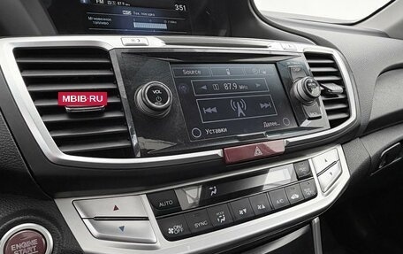 Honda Accord IX рестайлинг, 2013 год, 1 717 000 рублей, 23 фотография