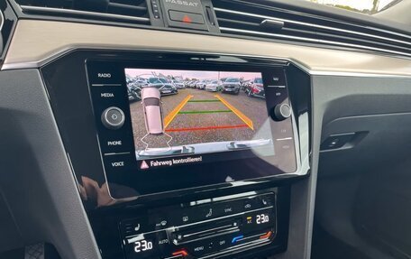 Volkswagen Passat B8 рестайлинг, 2022 год, 1 760 000 рублей, 10 фотография