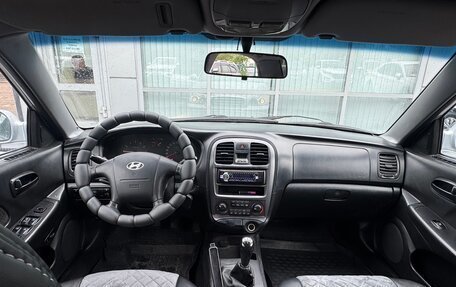 Hyundai Sonata IV рестайлинг, 2005 год, 339 000 рублей, 21 фотография
