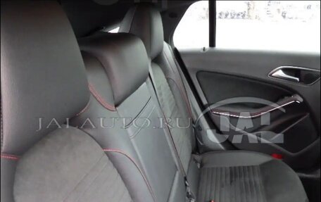 Mercedes-Benz CLA, 2015 год, 1 300 000 рублей, 30 фотография