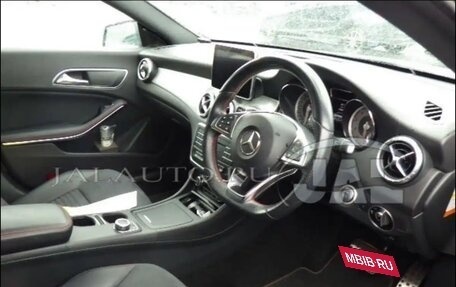 Mercedes-Benz CLA, 2015 год, 1 300 000 рублей, 31 фотография