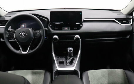 Toyota RAV4, 2025 год, 3 980 000 рублей, 7 фотография