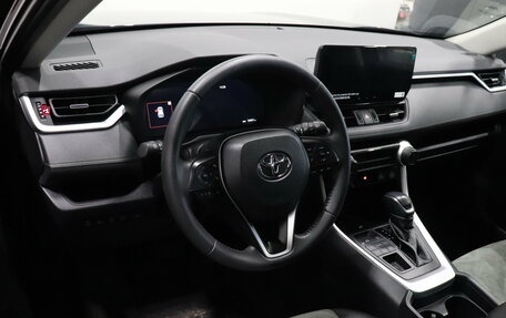 Toyota RAV4, 2025 год, 3 980 000 рублей, 8 фотография