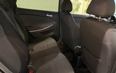 Hyundai Solaris II рестайлинг, 2011 год, 767 000 рублей, 10 фотография