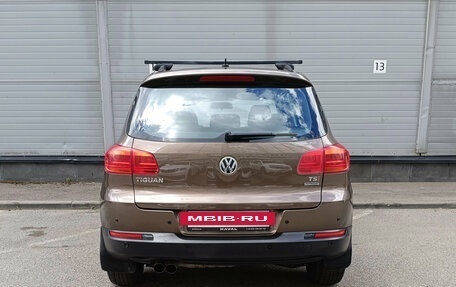 Volkswagen Tiguan I, 2014 год, 999 000 рублей, 6 фотография
