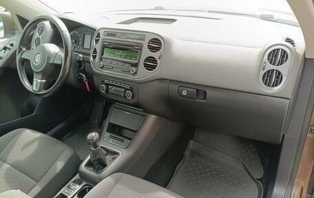 Volkswagen Tiguan I, 2014 год, 999 000 рублей, 10 фотография