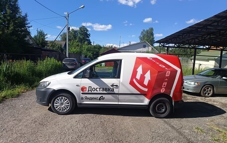 Volkswagen Caddy III рестайлинг, 2012 год, 550 000 рублей, 3 фотография