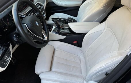 BMW 5 серия, 2018 год, 3 799 000 рублей, 10 фотография