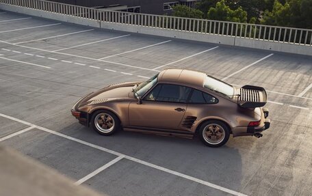 Porsche 911, 1988 год, 35 000 000 рублей, 4 фотография
