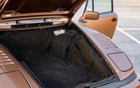 Porsche 911, 1988 год, 35 000 000 рублей, 14 фотография