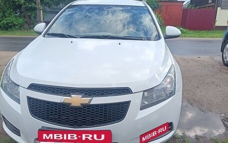 Chevrolet Cruze II, 2012 год, 600 000 рублей, 4 фотография