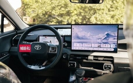 Toyota RAV4, 2026 год, 3 800 000 рублей, 4 фотография