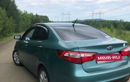 KIA Rio III рестайлинг, 2011 год, 950 000 рублей, 24 фотография