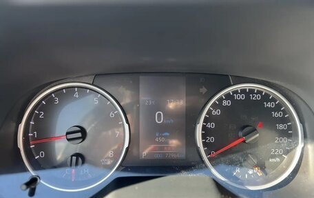 Toyota RAV4, 2019 год, 3 450 000 рублей, 12 фотография