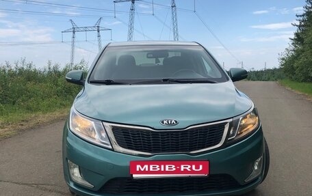 KIA Rio III рестайлинг, 2011 год, 950 000 рублей, 30 фотография