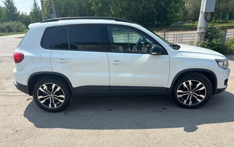 Volkswagen Tiguan I, 2016 год, 1 530 000 рублей, 4 фотография