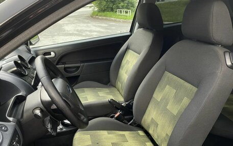 Ford Fiesta, 2007 год, 285 000 рублей, 18 фотография