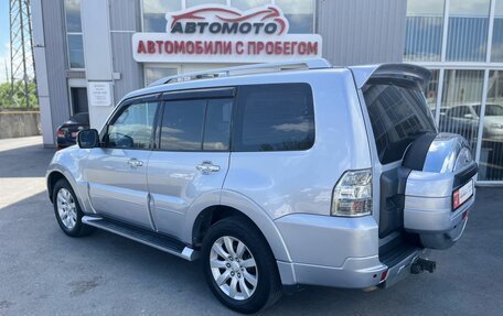 Mitsubishi Pajero IV, 2011 год, 1 999 000 рублей, 2 фотография
