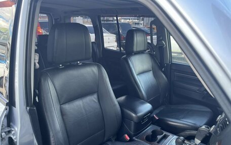 Mitsubishi Pajero IV, 2011 год, 1 999 000 рублей, 15 фотография