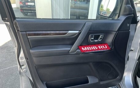 Mitsubishi Pajero IV, 2011 год, 1 999 000 рублей, 11 фотография