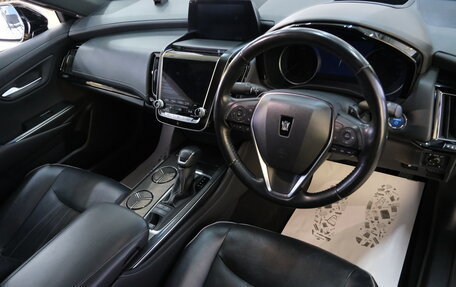 Toyota Crown, 2019 год, 3 899 000 рублей, 13 фотография