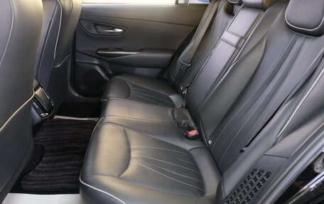 Toyota Crown, 2019 год, 3 899 000 рублей, 23 фотография