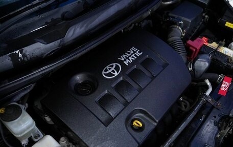 Toyota ISis I, 2012 год, 1 360 000 рублей, 5 фотография