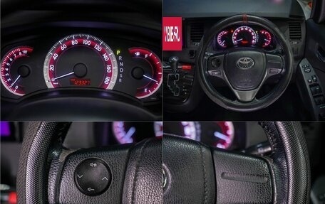 Toyota ISis I, 2012 год, 1 360 000 рублей, 22 фотография