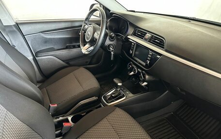 KIA Rio IV, 2020 год, 1 425 000 рублей, 10 фотография