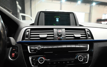 BMW 1 серия, 2018 год, 2 090 000 рублей, 13 фотография