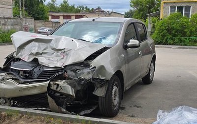 Renault Sandero II рестайлинг, 2015 год, 150 000 рублей, 1 фотография