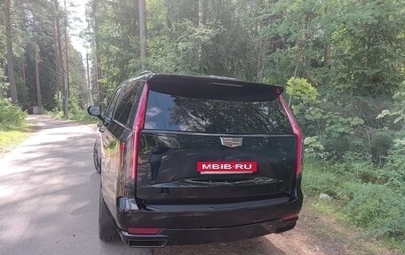 Cadillac Escalade V, 2024 год, 15 900 000 рублей, 2 фотография