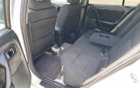 Nissan Primera II рестайлинг, 2000 год, 480 000 рублей, 24 фотография