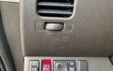 Nissan Navara (Frontier), 2010 год, 1 785 000 рублей, 15 фотография