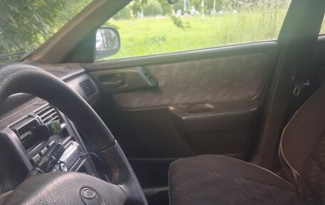 Toyota Carina E, 1997 год, 100 000 рублей, 2 фотография