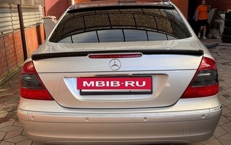 Mercedes-Benz E-Класс, 2003 год, 1 500 000 рублей, 7 фотография