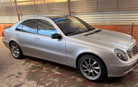 Mercedes-Benz E-Класс, 2003 год, 1 500 000 рублей, 11 фотография