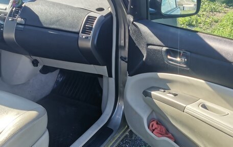 Toyota Prius, 2007 год, 850 000 рублей, 2 фотография
