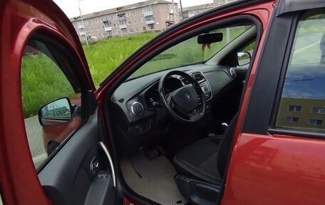 Renault Sandero II рестайлинг, 2015 год, 690 000 рублей, 7 фотография