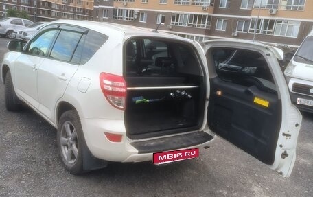 Toyota RAV4, 2011 год, 1 300 000 рублей, 10 фотография