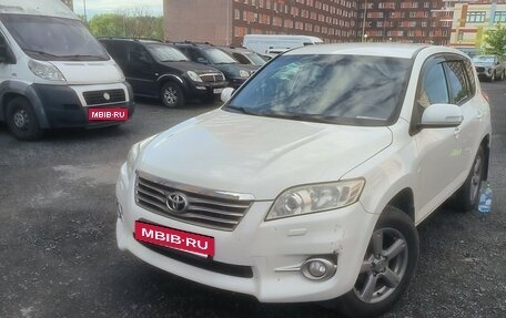 Toyota RAV4, 2011 год, 1 300 000 рублей, 8 фотография