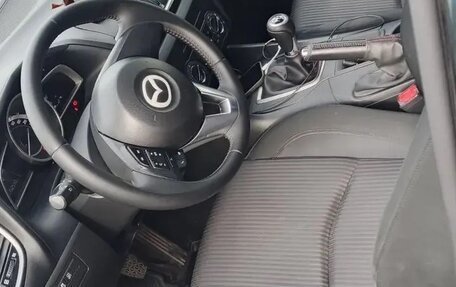 Mazda 3, 2014 год, 1 050 000 рублей, 4 фотография