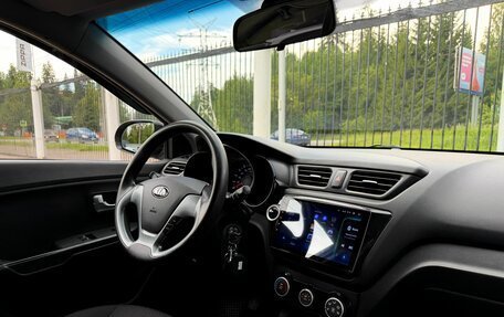 KIA Rio III рестайлинг, 2015 год, 1 030 000 рублей, 9 фотография