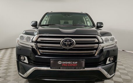 Toyota Land Cruiser 200, 2016 год, 5 499 000 рублей, 2 фотография