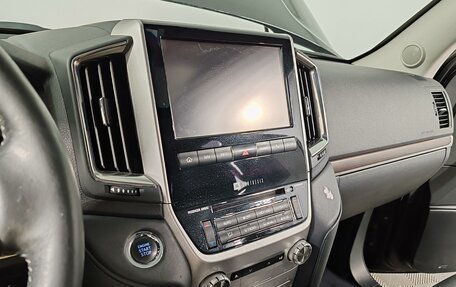 Toyota Land Cruiser 200, 2016 год, 5 499 000 рублей, 15 фотография