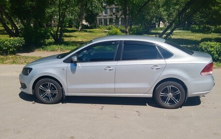 Volkswagen Polo VI (EU Market), 2014 год, 860 000 рублей, 1 фотография