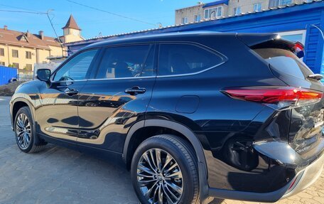 Toyota Highlander, 2026 год, 4 999 000 рублей, 4 фотография