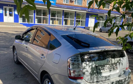 Toyota Prius, 2006 год, 650 000 рублей, 2 фотография