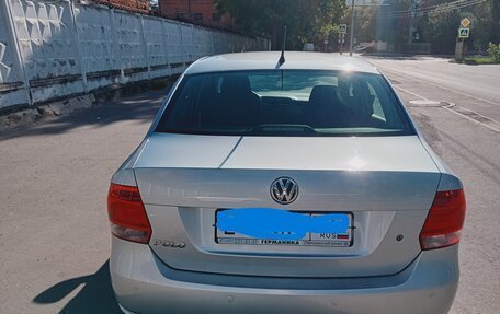 Volkswagen Polo VI (EU Market), 2015 год, 850 000 рублей, 4 фотография